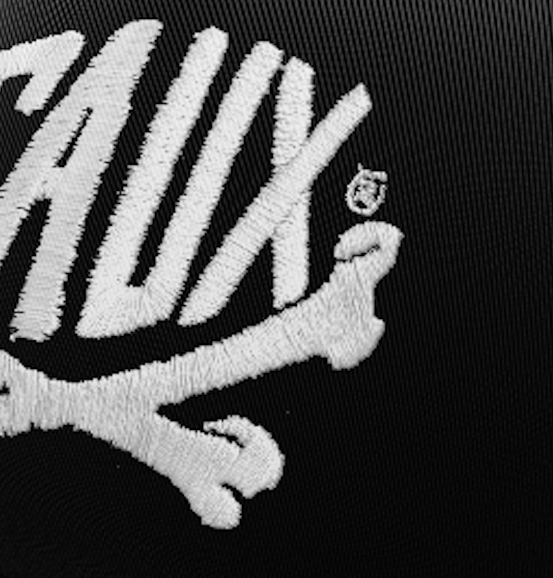 Trucker Hat FAUX Bones Logo Negra